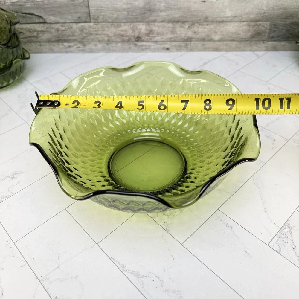 Indiana Glass Avocado Green Diamond Point Ruffled Serving Bowls - Set of 8